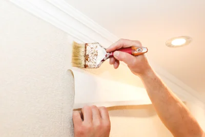 Pose de papier peint à Choisel — revêtements muraux et toiles de verre